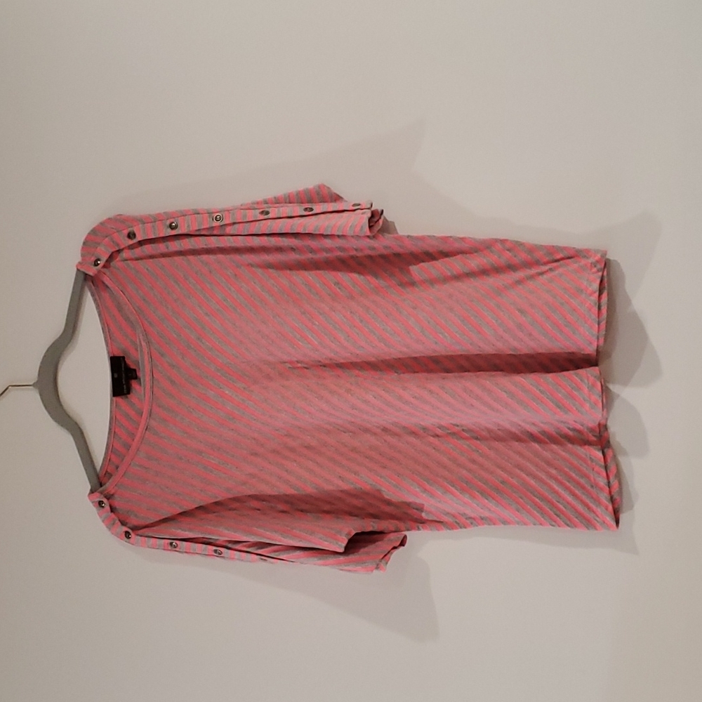 Woman t shirt